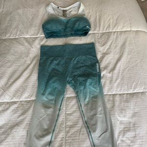 GymShark blue ombré set